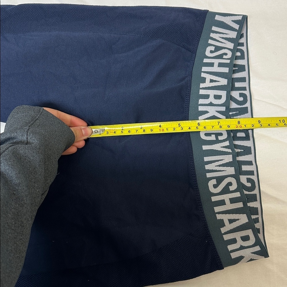 Gymshark Logo Leggings - Picture 5 of 5